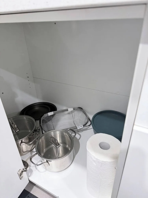 Charming Family-friendly House Rental in Edmonton