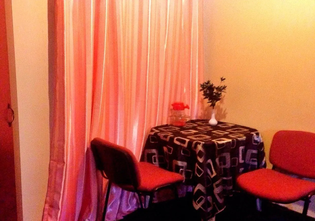 Sana's Beach Guesthouse and Restaurant
