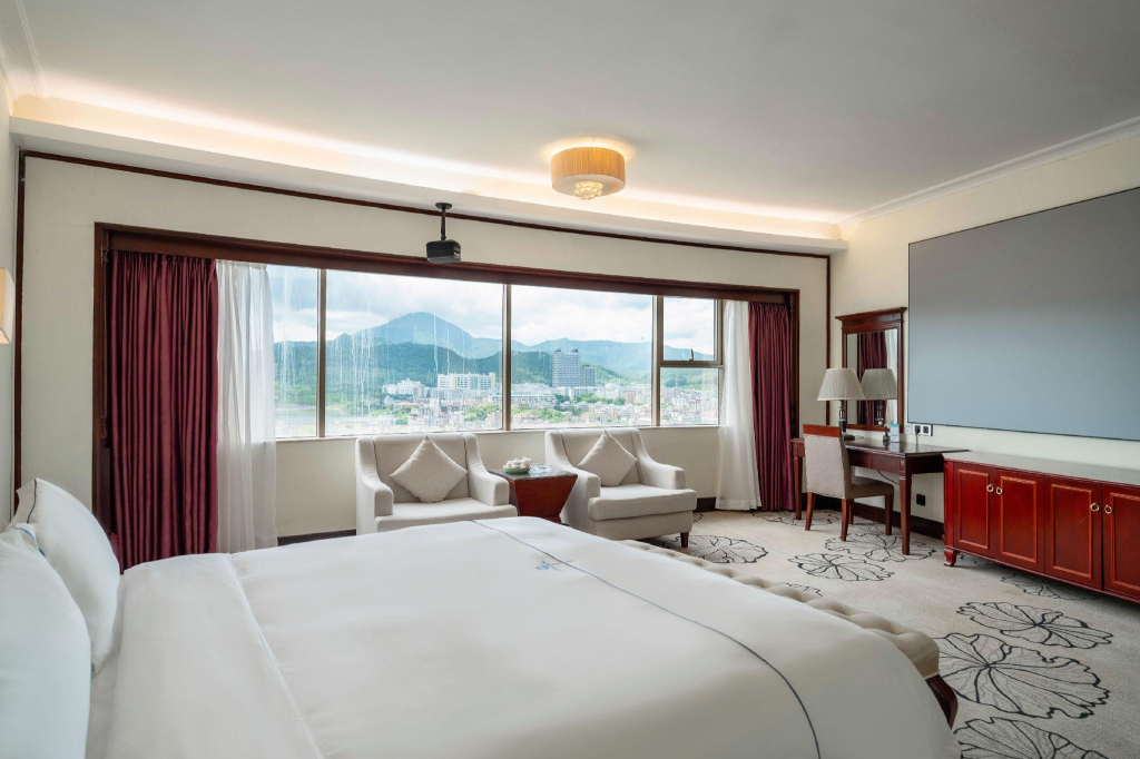 Junyi Hotel