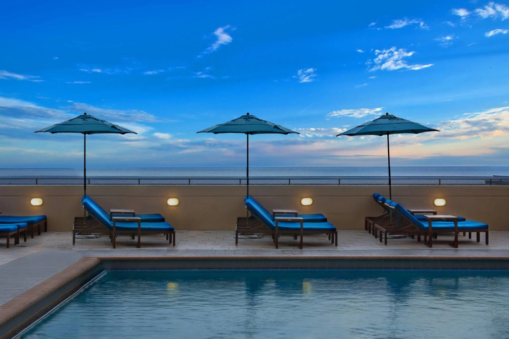 Marriotts BeachPlace Towers