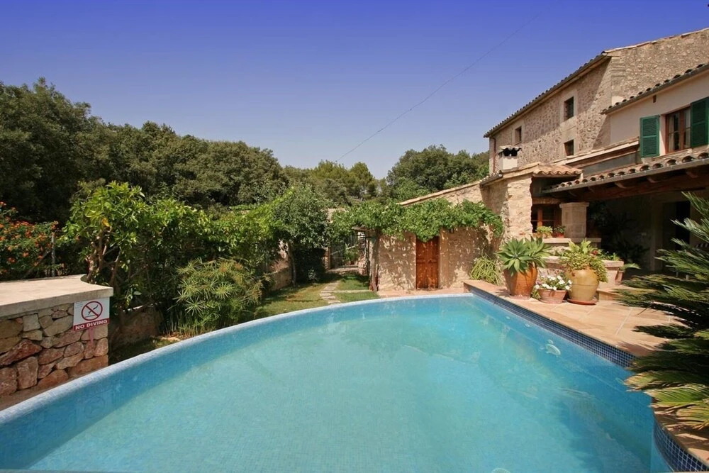 Villa - 3 Bedrooms with Pool and WiFi - 103145