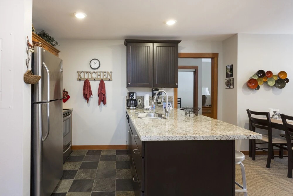 2403 - Two Bedroom Deluxe Eagle Springs East 2 Condo by RedAwning