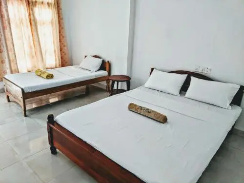 Sunrise Hotel
