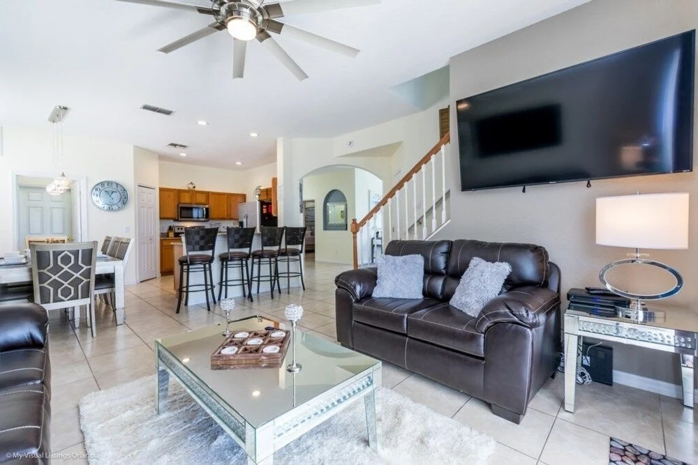 Beatutiful 5 Bed Home With Stunning Views (435) Villa