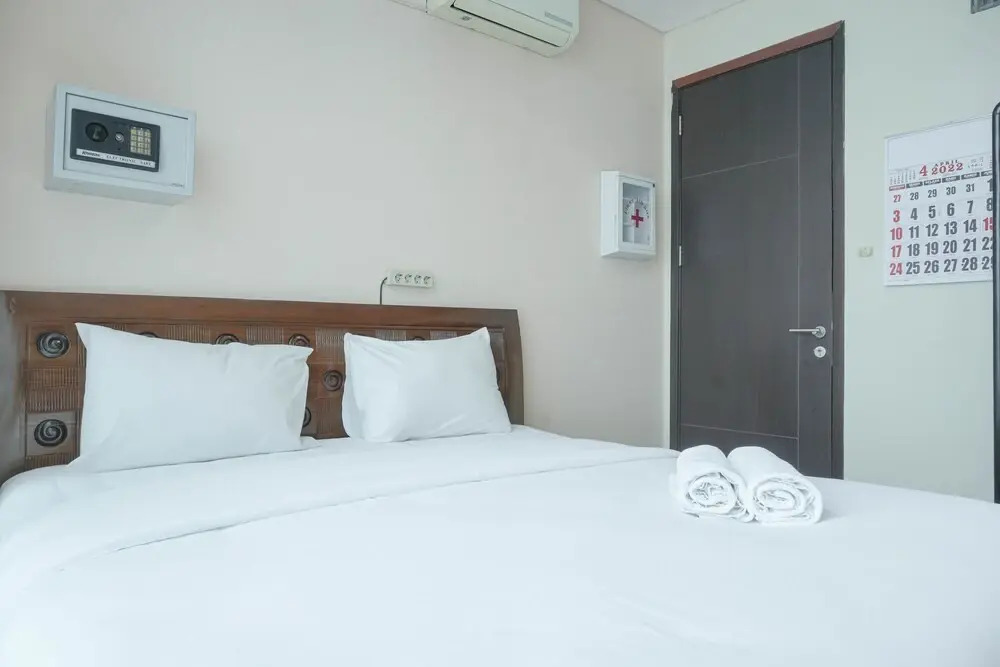 Fancy And Nice 2Br At Gp Plaza Apartment