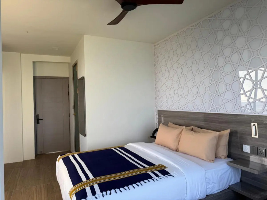 Avyanna Gulhi Beach Hotel