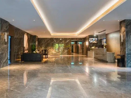 Xinxuan Hotel (Zhengzhou Zhongzhou Avenue Qilihe Subway Station)