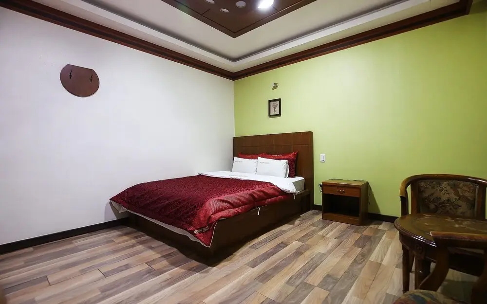 Nonsan Titanic Motel