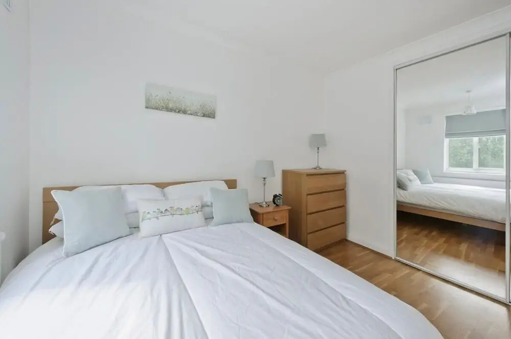 3 Bedroom Apartment, Earls Court