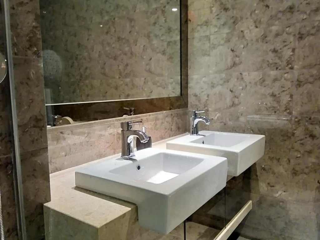SKY POOL Designer Suite 2-7Pax at KL City