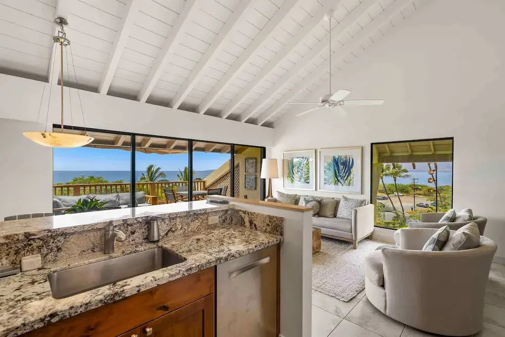 Maui Kamaole A-206 - Prime Location, Stunning Renovation, Large Lanai, Split AC!