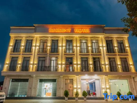 Resident Hotel