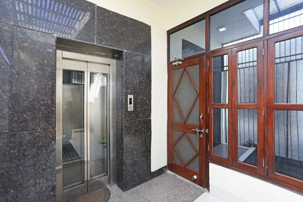 OYO 11362 Sky Residency