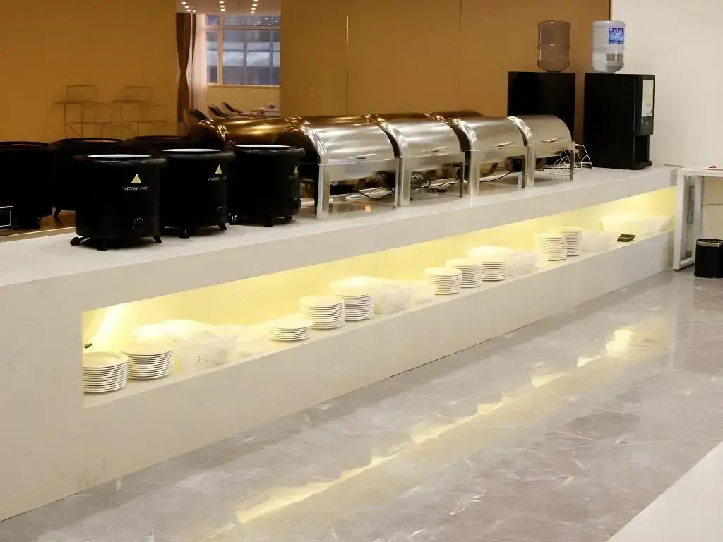VX Hotel Lianyun Gang Guanyun Baichen Plaza