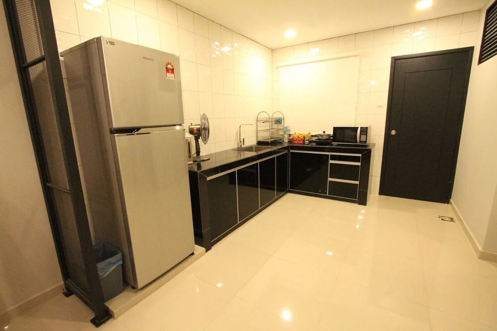 Ian's 5th Home