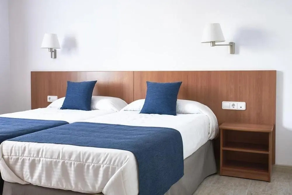 Apartamento climatizado cerca del mar