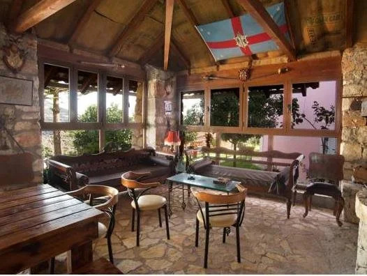 Dogis Resort