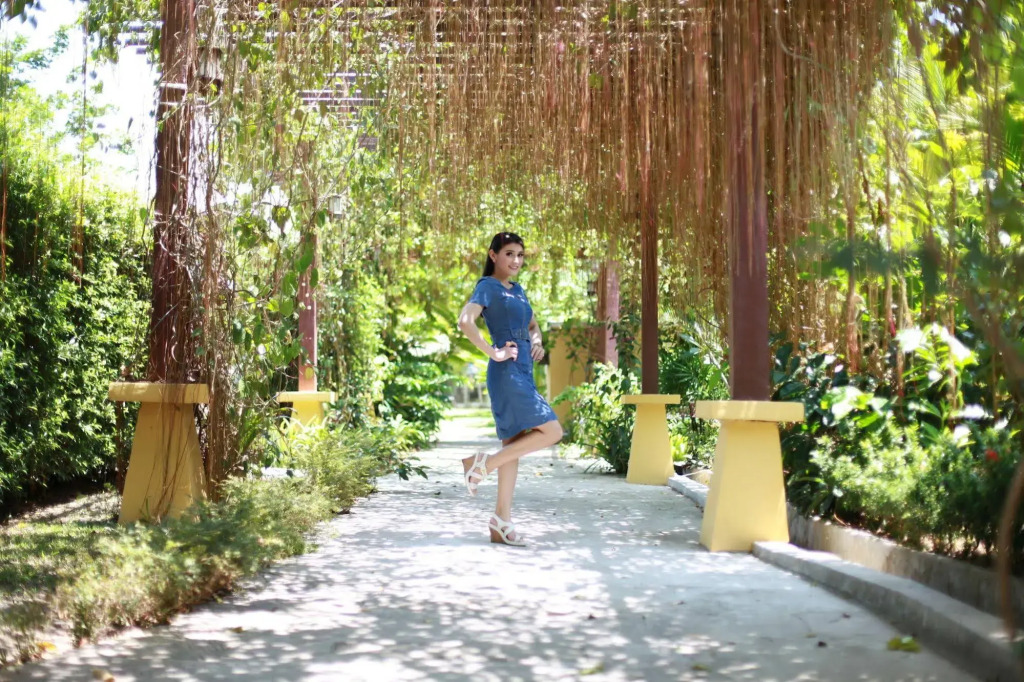 Baan Panwa Resort