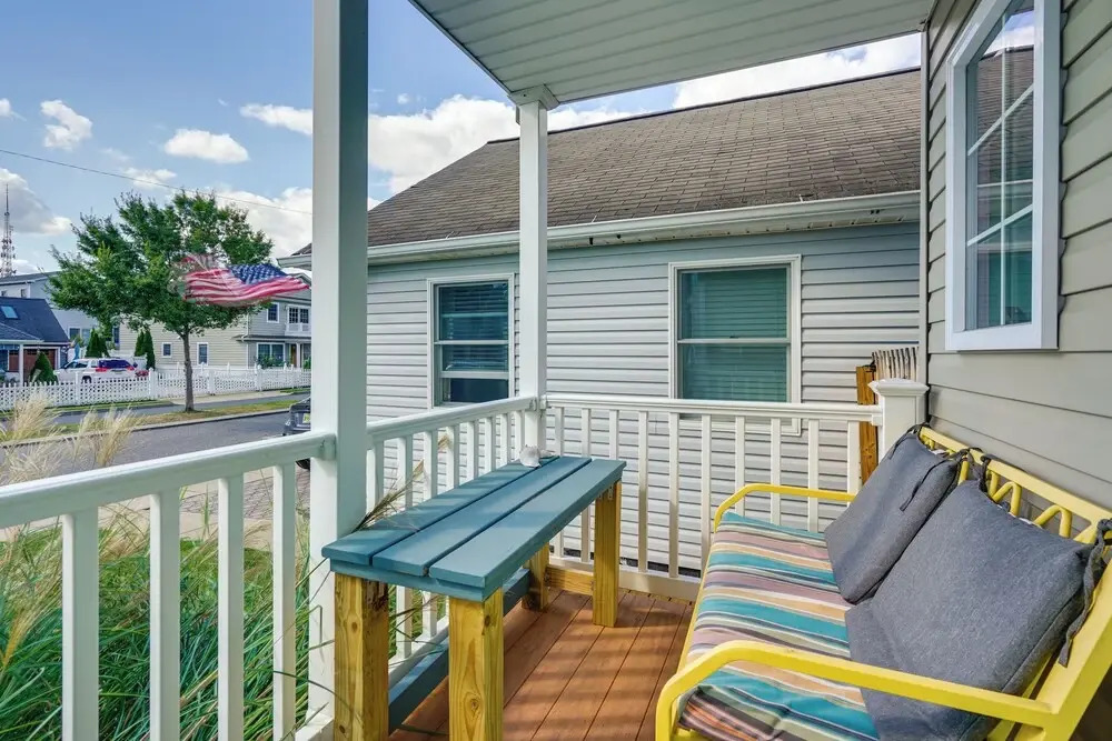 The 1818 Home w/ Porch & Grill - 1 Mi to Beach!