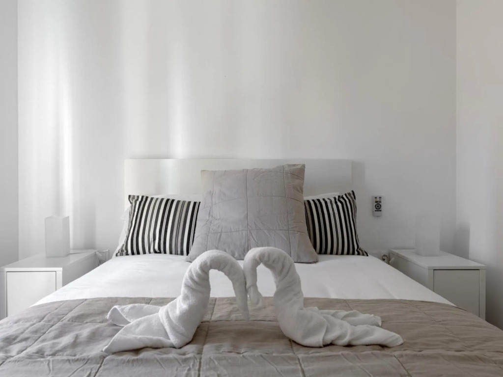 HOMEABOUT Juan de Austria 2C
