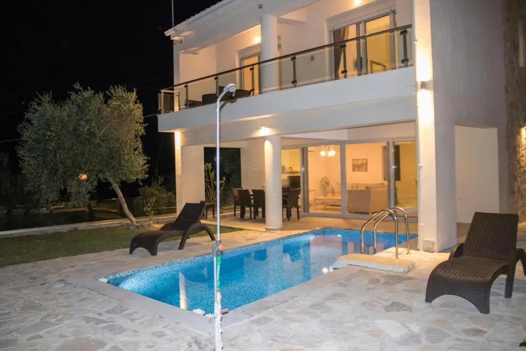 Parga Maisonnettes