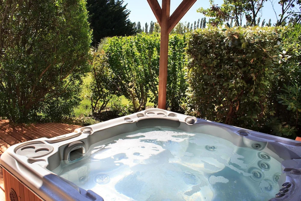 Les Carmes and spa