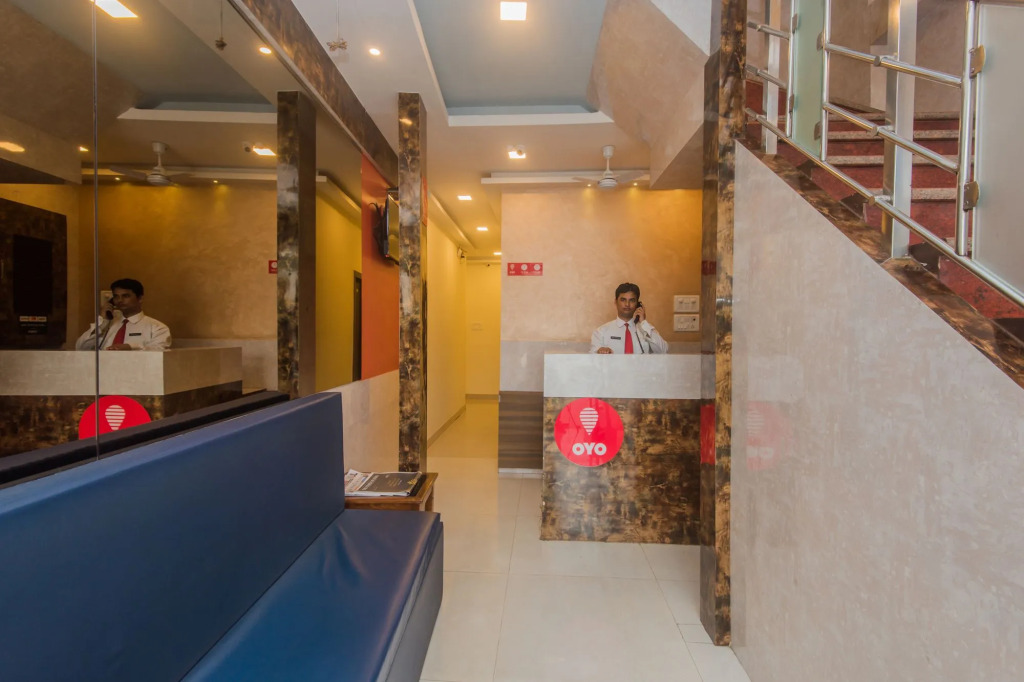 Hotel Golden Galaxy - Santacruz East