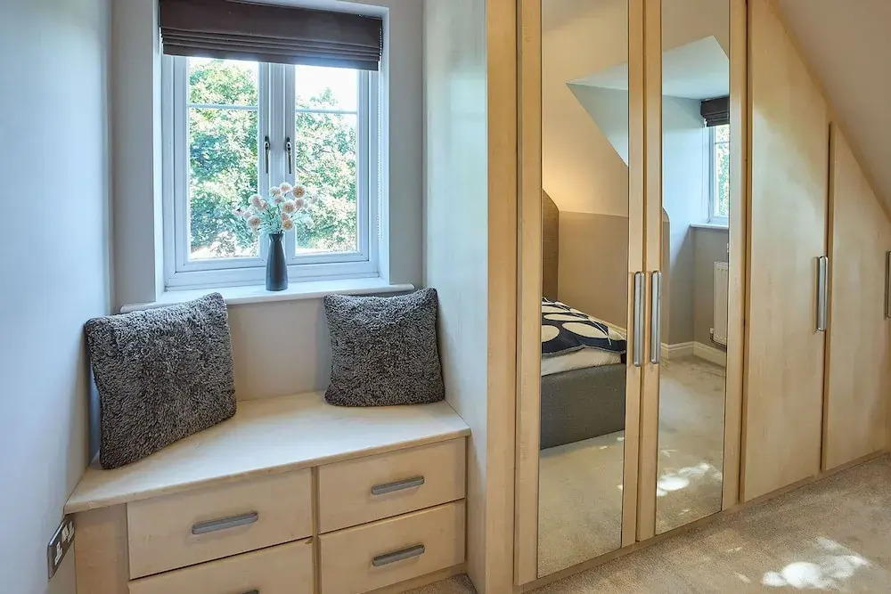 Host Stay Danford Court