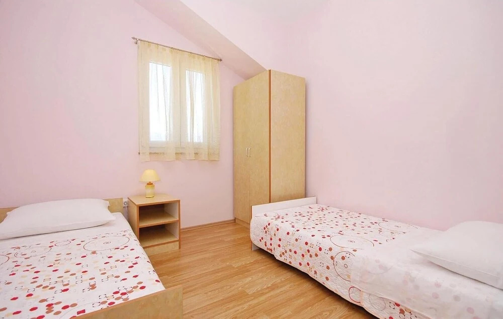 Nice Home in Posedarje With Wifi and 2 Bedrooms