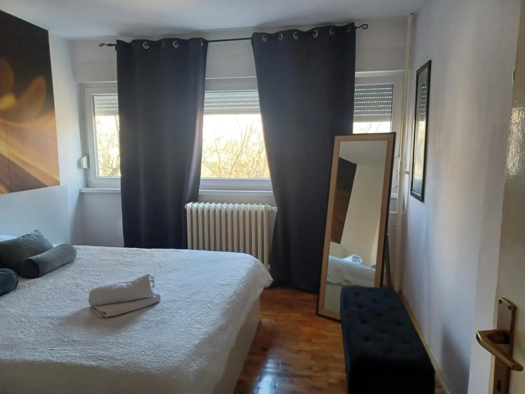 Apartment M&A