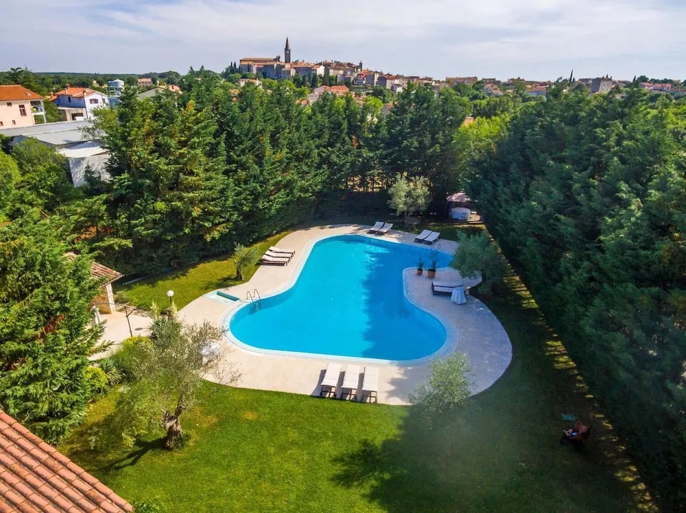 Villa Lav