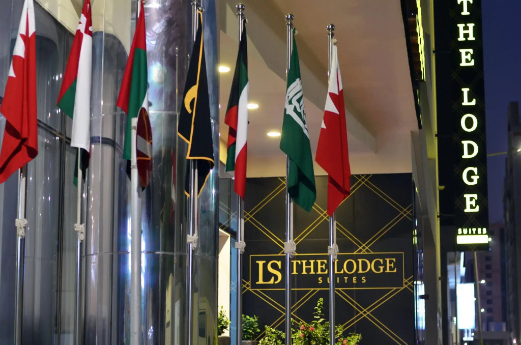 The Lodge Suites