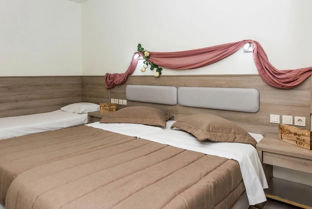 If Your 1 Person on Vacation in Malia This a Great Choice for a Great Vacation