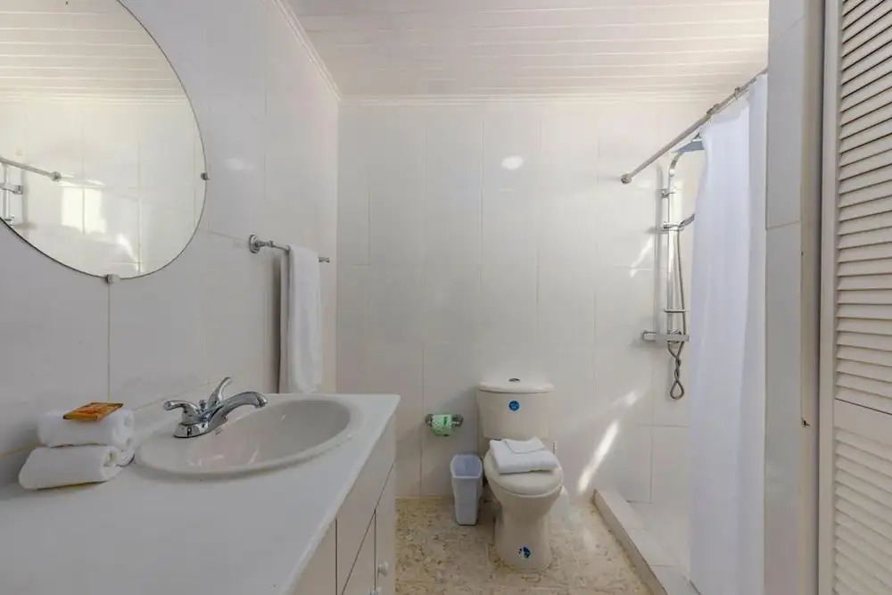 3BR Home w Pool in Downtown 5min Walk 2 Beach