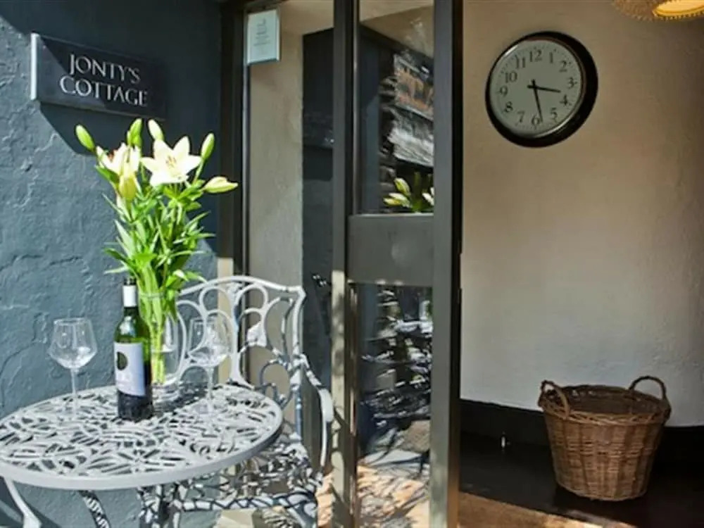 Provincial Holiday Home at Elterwater near River Brathay