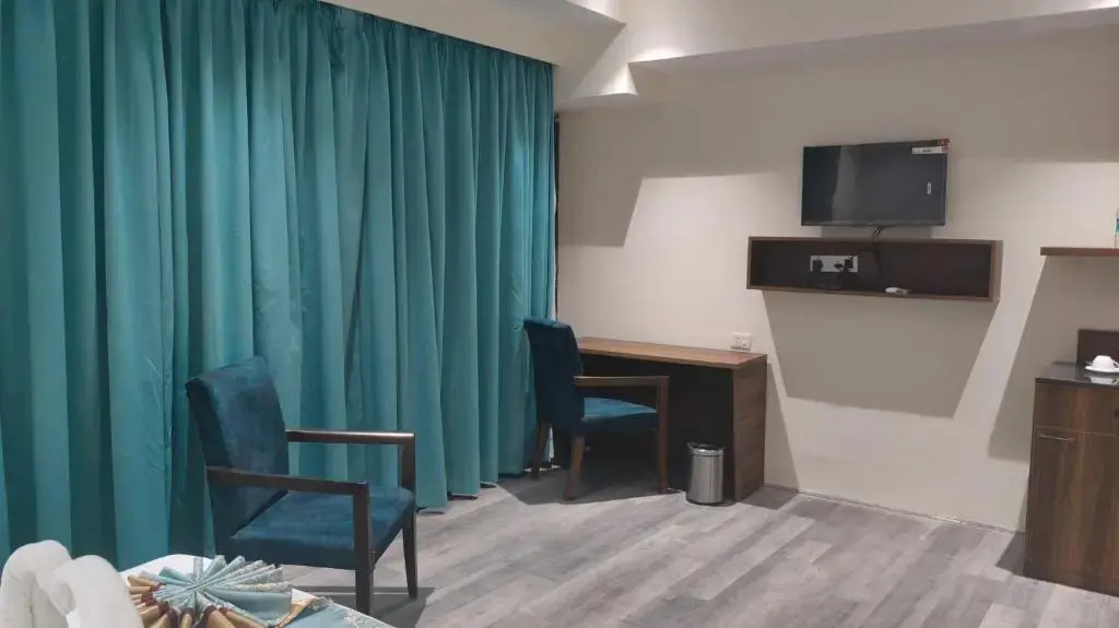 The Platinum Hotel