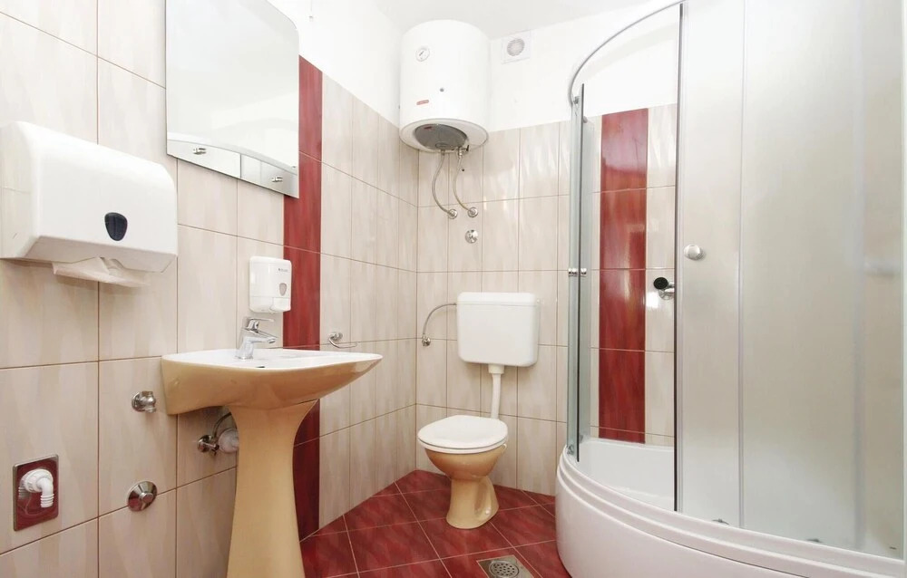 Beautiful Home in Kastel Sucurac With Wifi and 2 Bedrooms