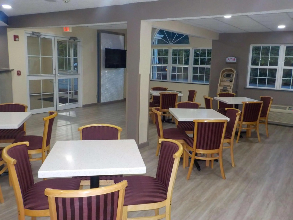 MJ INN and SUITES