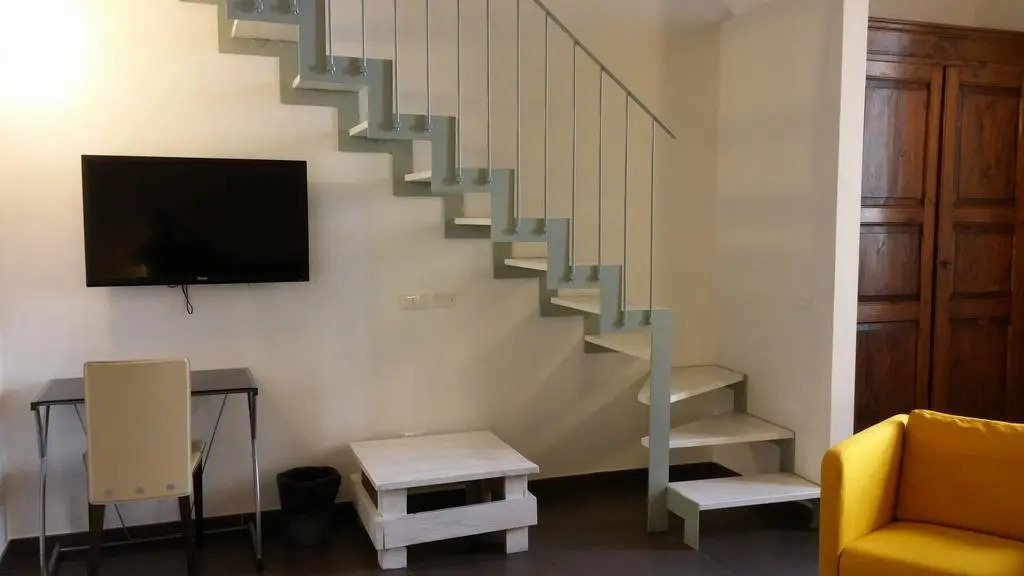 Up Room & Suite