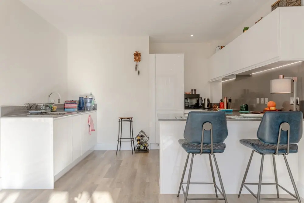 2 Bedroom Balcony Flat in Bermondsey