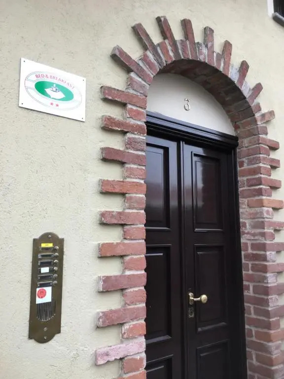 B & B La Guesthouse