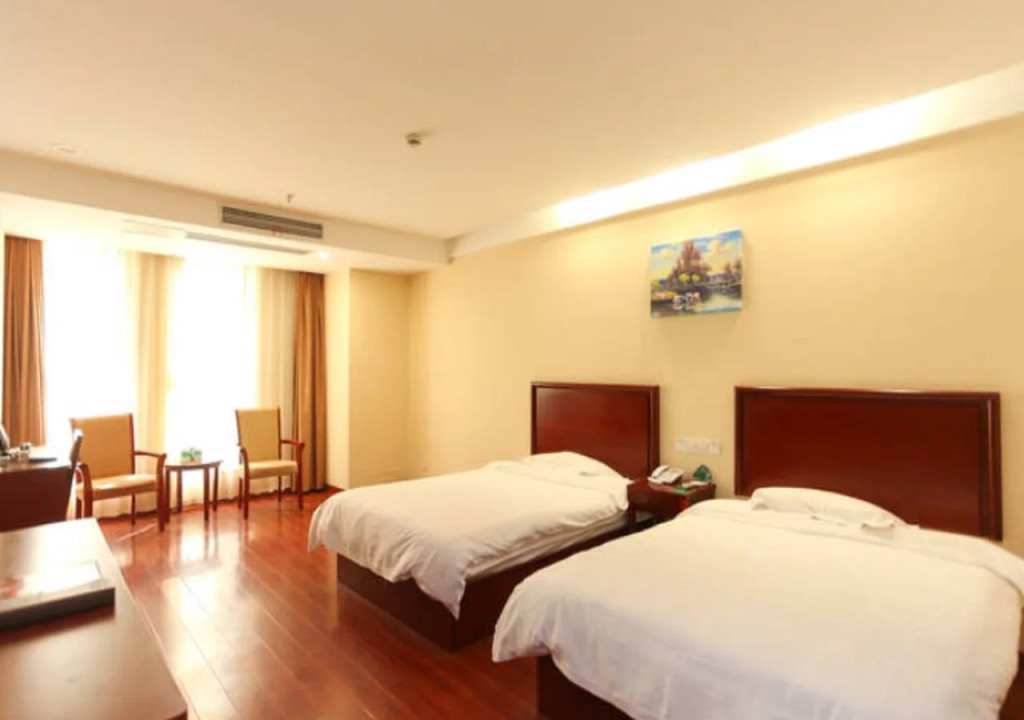 GreenTree Inn Jiangsu Taizhou Jiangyan District Government Express Hotel