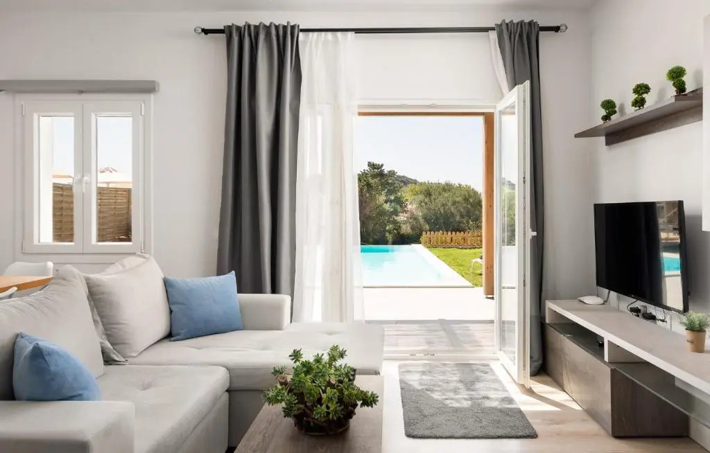 Reiki Villas Erikousa
