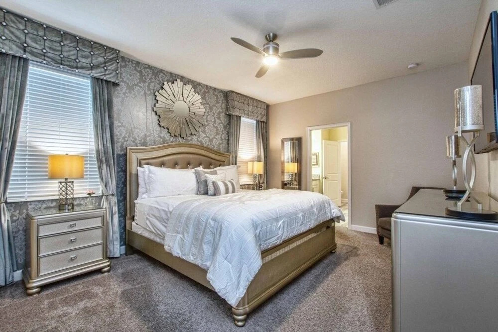Large Family Home Full Of Amenities -4919cg 9 Bedroom Home