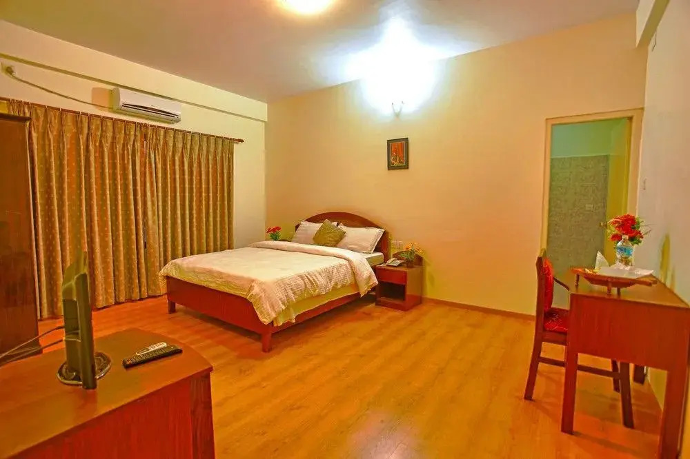Himalayan crown lodge