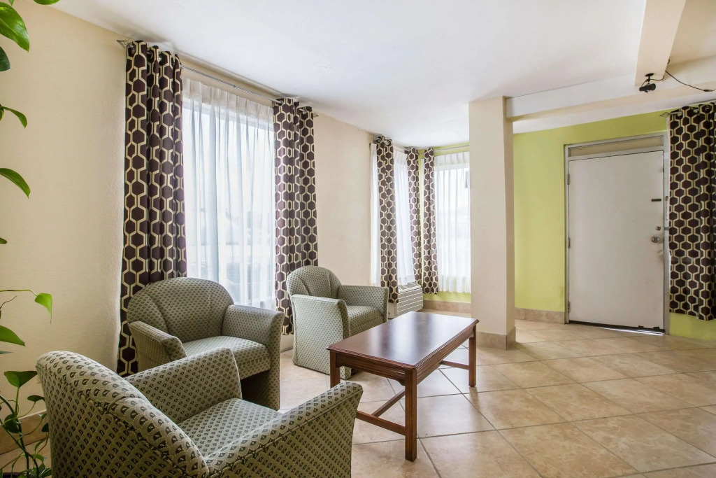 Rodeway Inn Laurens