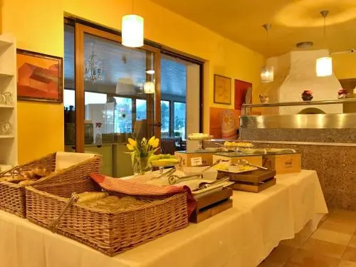Hotel SLUNEČNÁ LOUKA