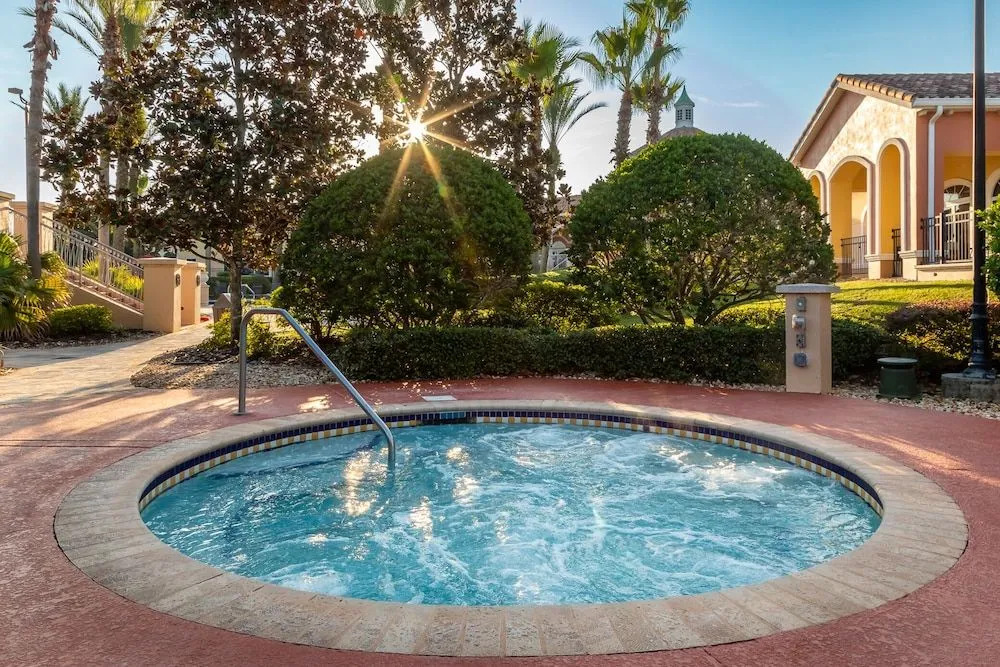 Renovated Home Near Beach and Shopping