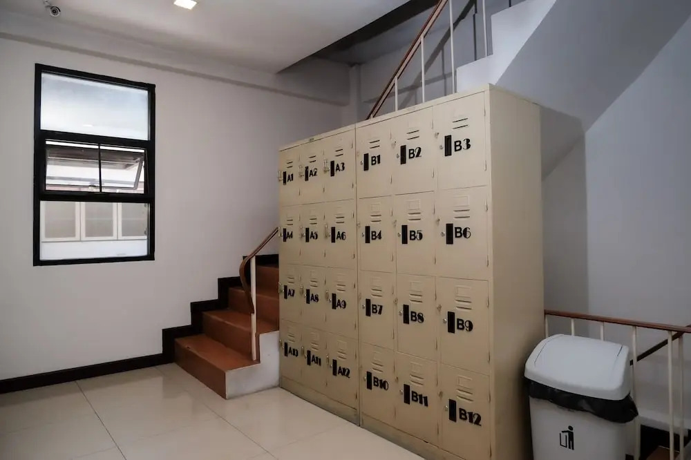 Delta 9 Hostel