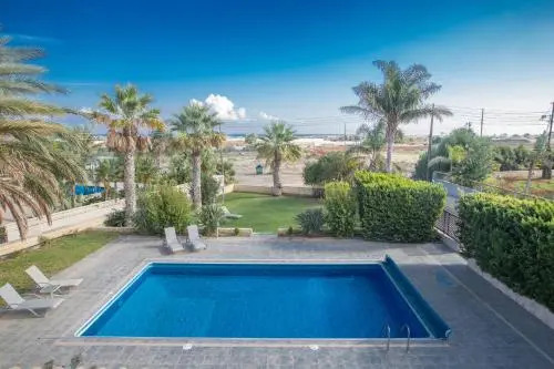 Villa Joy